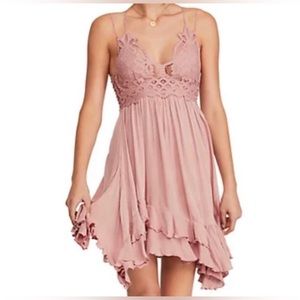 NWOT Free People Adela Slip-dress in Rose Size Medium